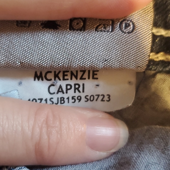 Silver Jeans - Picture 8 of 8